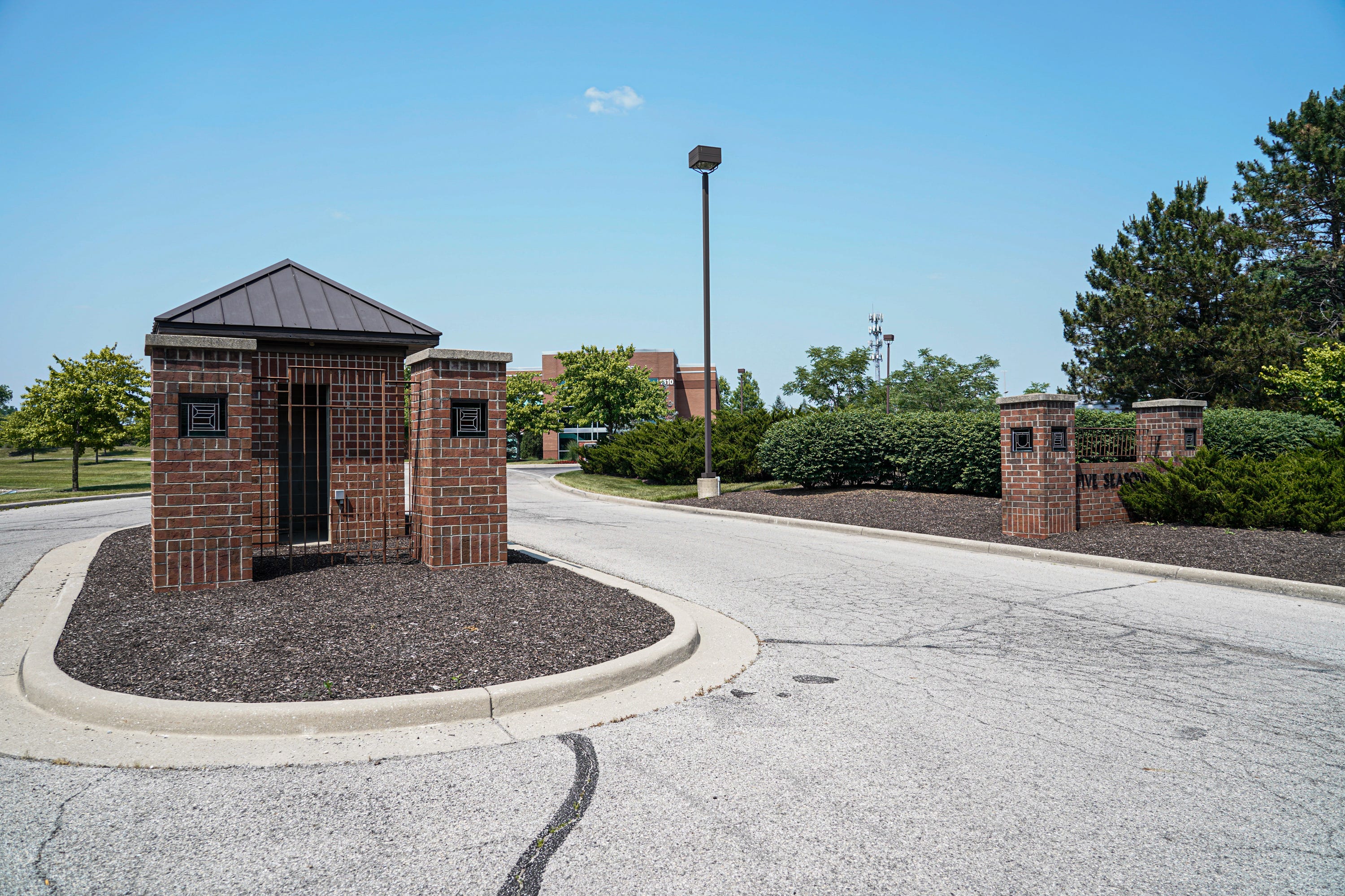 Explore Five Seasons Sports Club in Indianapolis: New Ownership & Future Plans