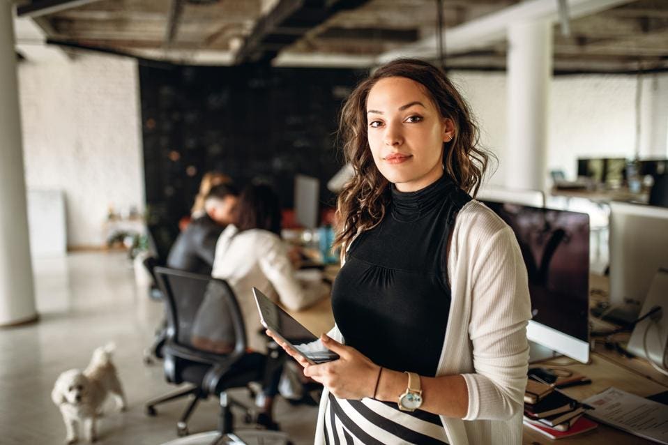 How to Become a Confident and Successful Business Woman