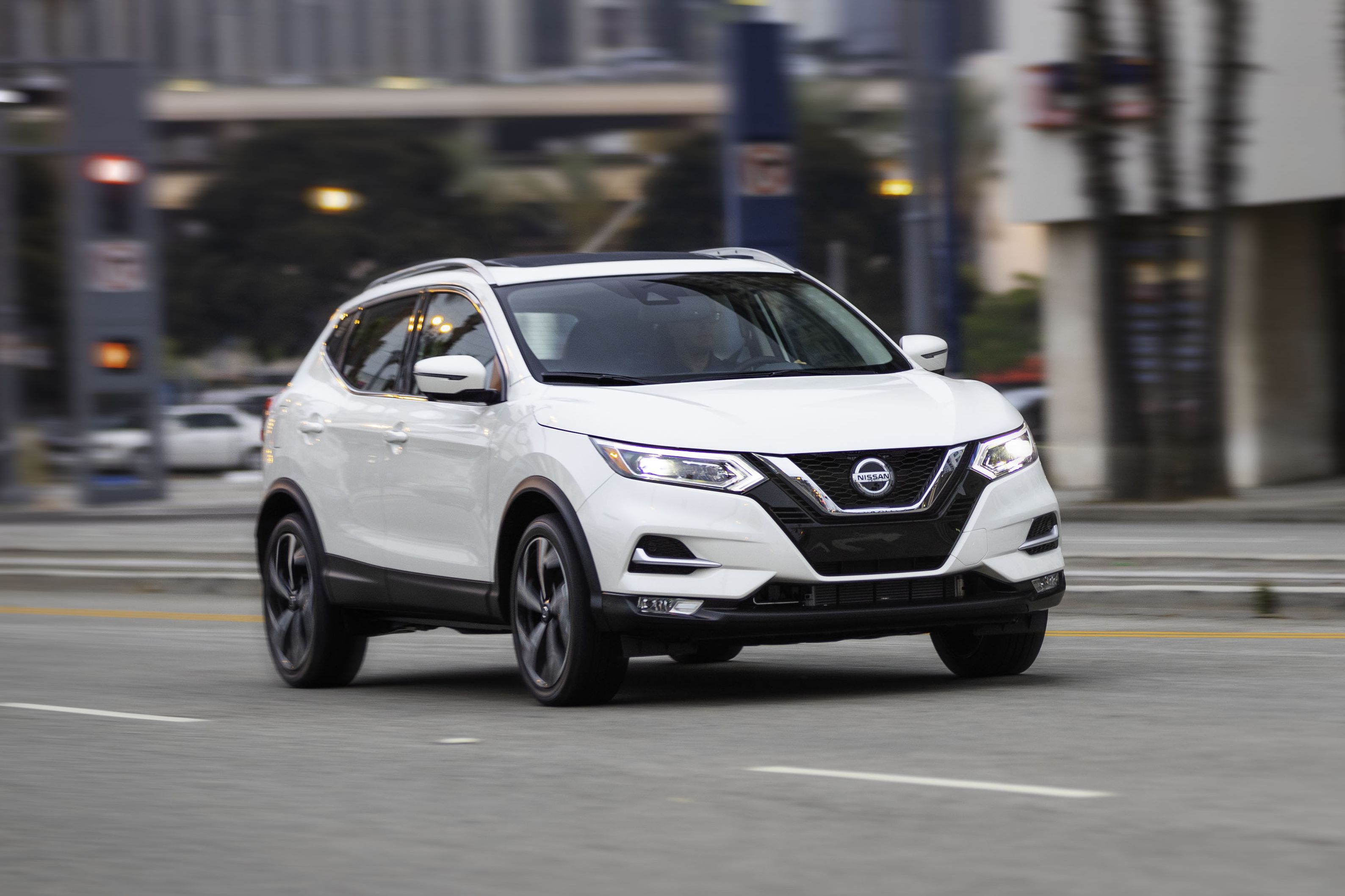 Nissan Rogue and Rogue Sport: Features, Prices, and More!