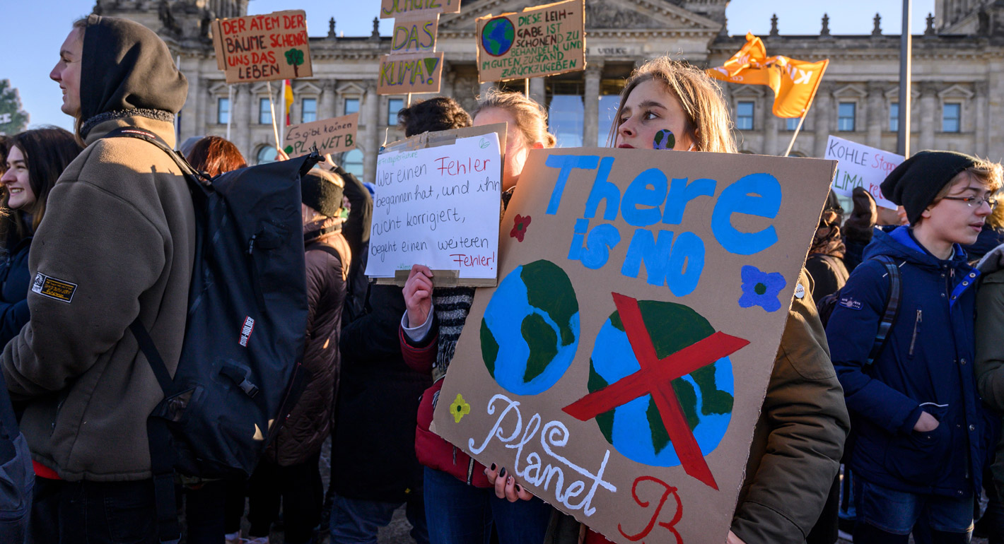 Decoding the Politics of Climate Change: Europes Perspective