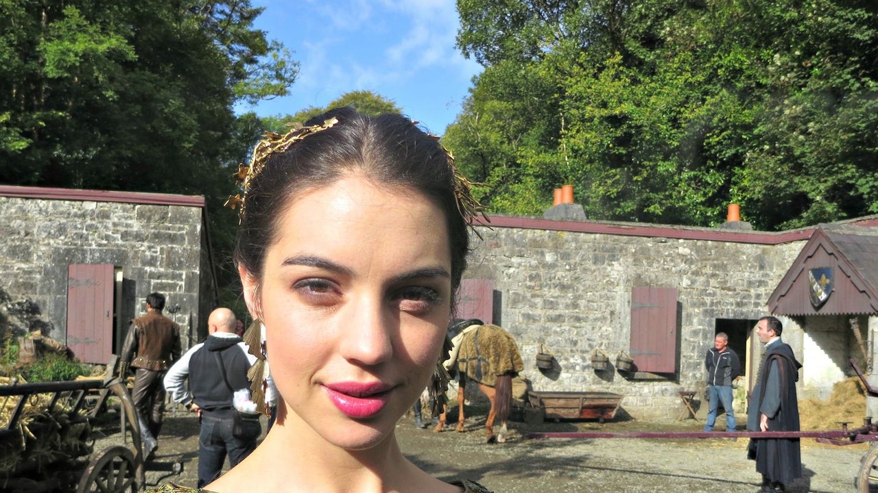 Dive into Reign Entertainment: Exclusive Content and Behind-the-Scenes