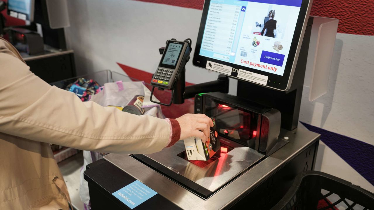 Costco Use of Technology: From Self-Checkout to Inventory, They Do It All