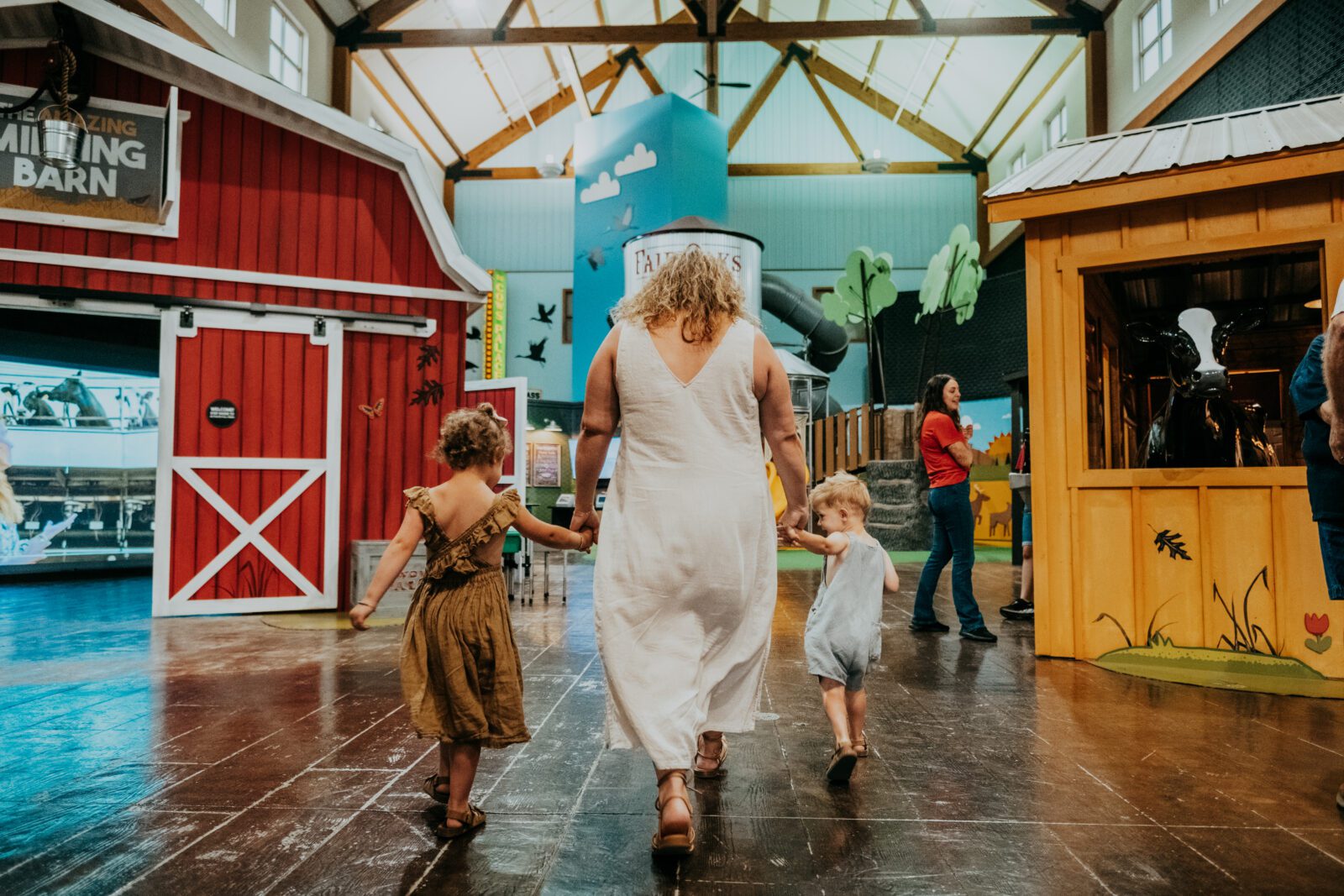 Farmhouse entertainment guide: Everything you need to know for a fantastic farm adventure.