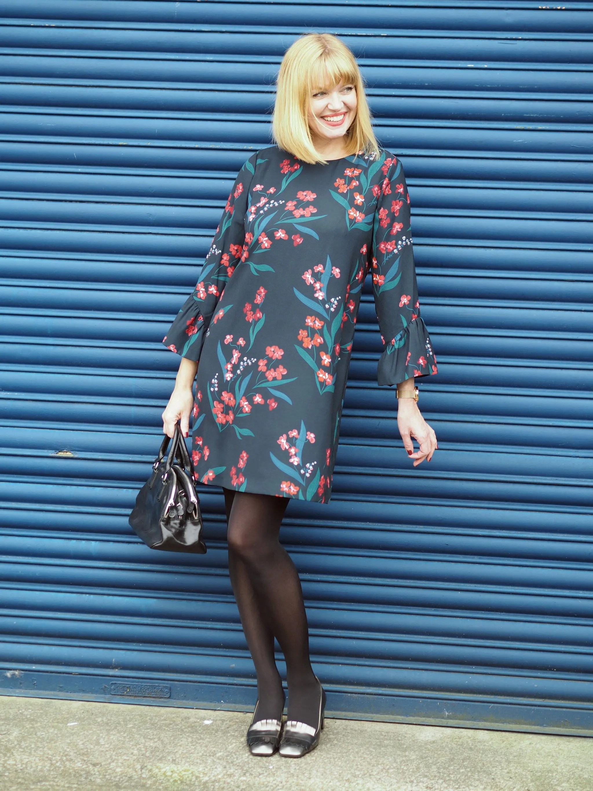Rock Long Sleeve Business Casual Dresses: From Desk to Dinner in Style