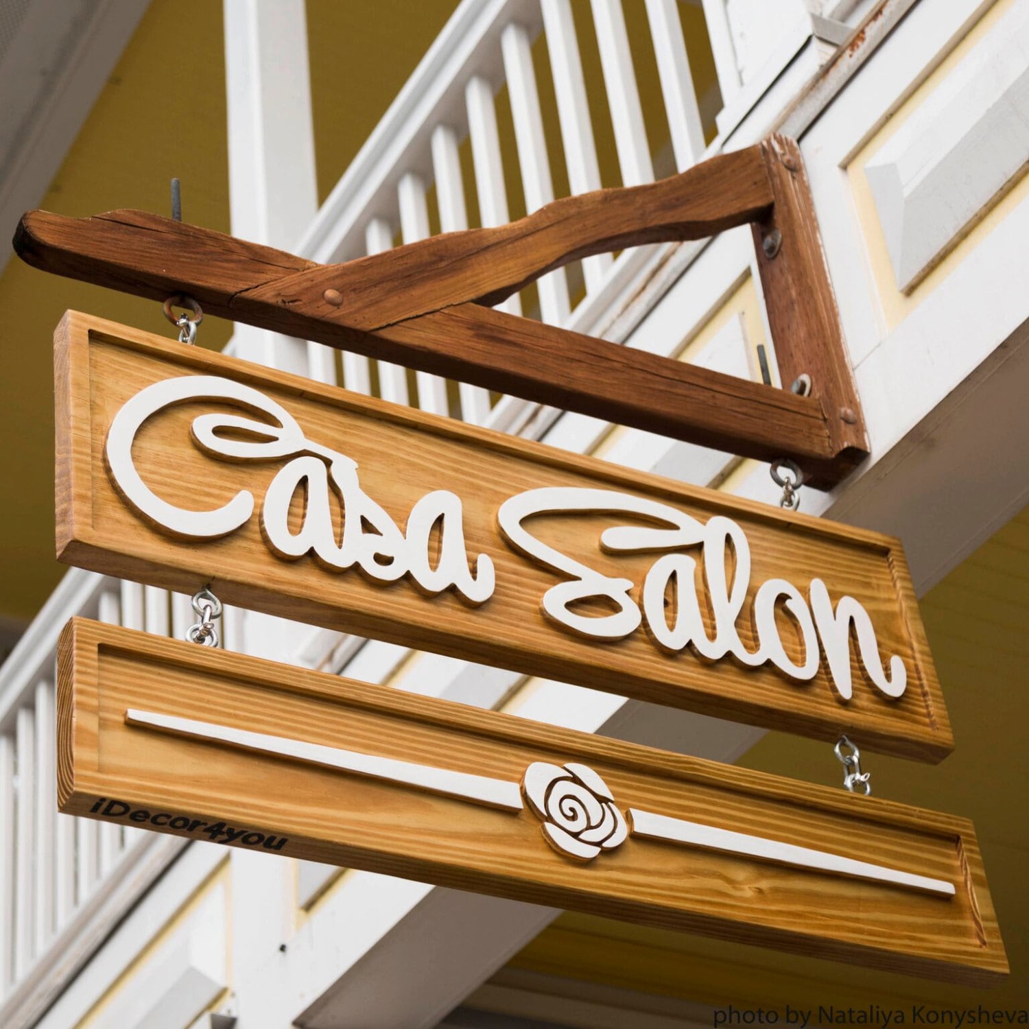 Best Outdoor Wood Business Signs: Get Noticed Easily!