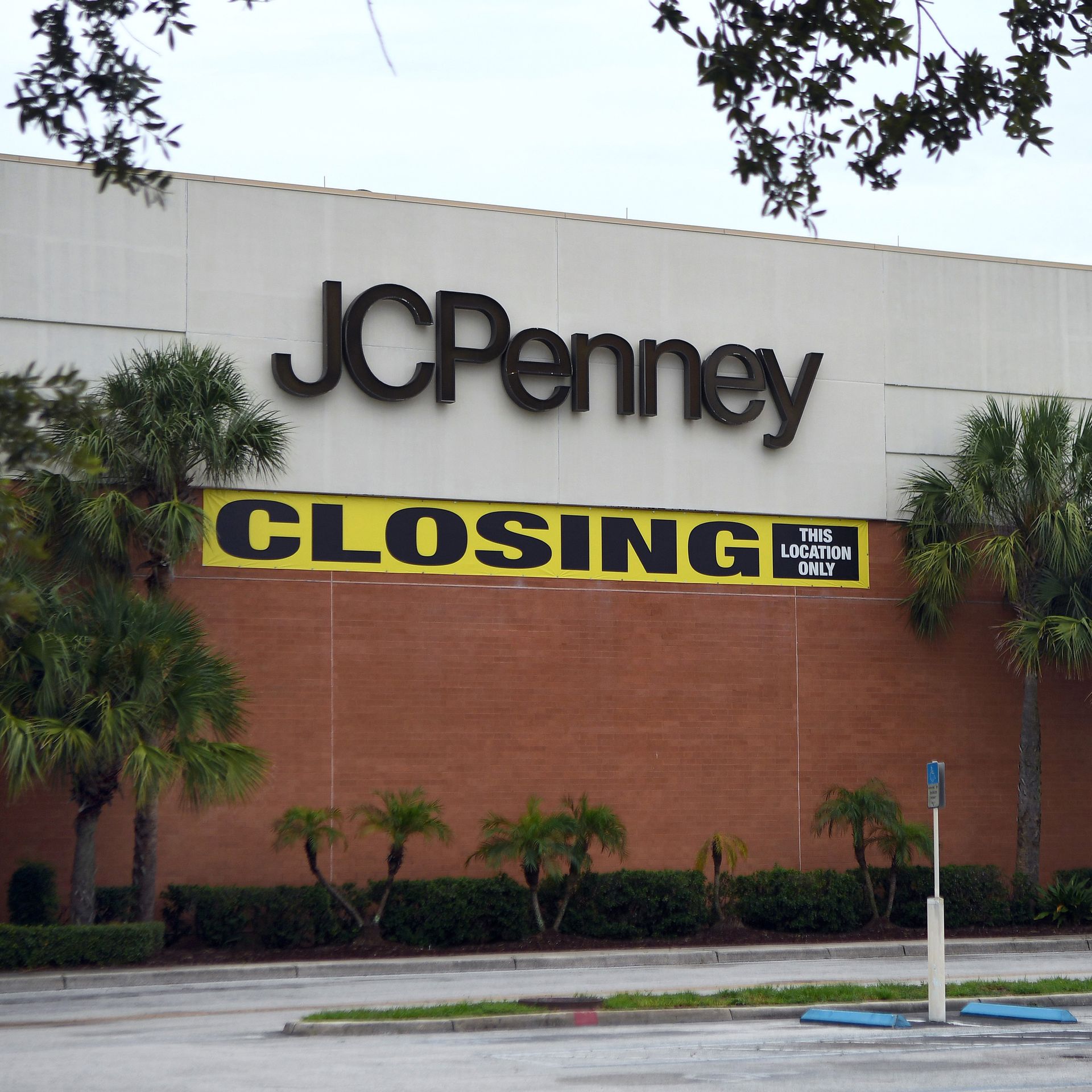 Is jcpenney going out of business for real? Get the latest store closure news.