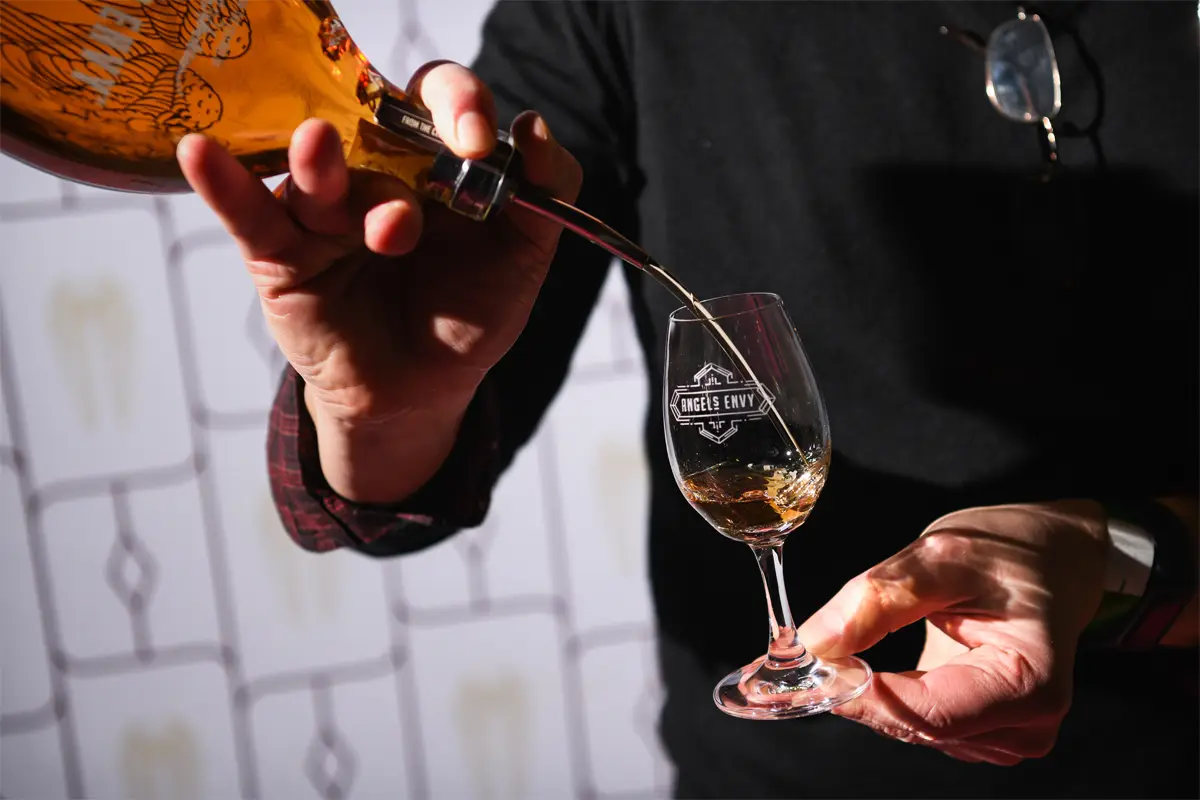 Planning to visit Whiskies of the World Seattle? Easy tips for making the most of your tasting adventure.