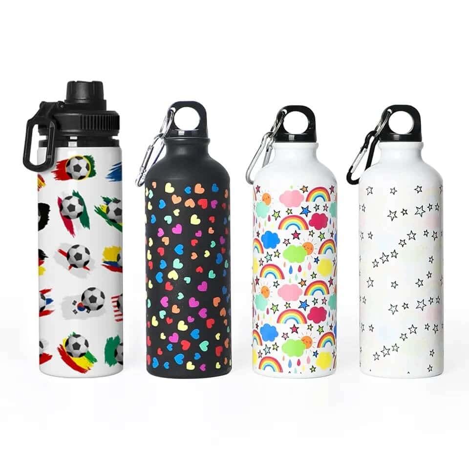 What exactly are the aluminum water bottle health risks? Important safety facts everyone should know now.