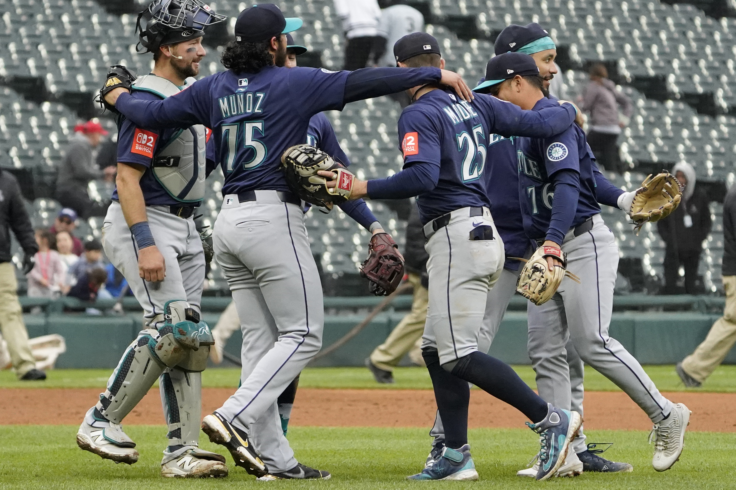 Need Mariners Game Recaps Quick? www . seattlesportsonline .com provides fast summaries and highlights after games!