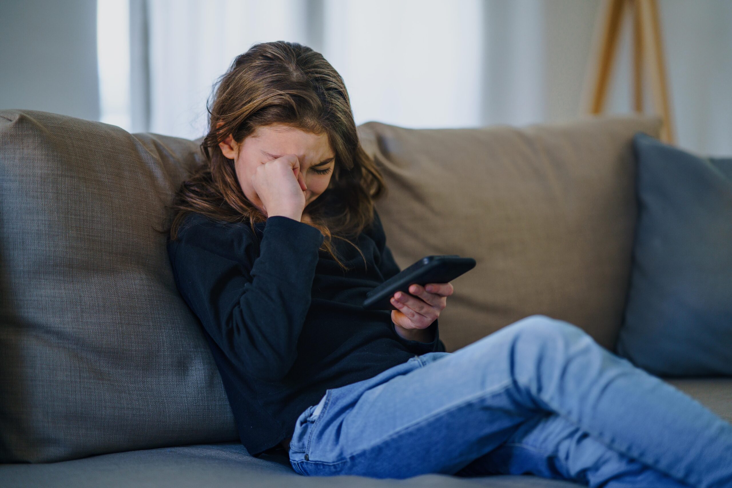 Can a teenager refuse mental health treatment? A straightforward guide for families facing this issue.