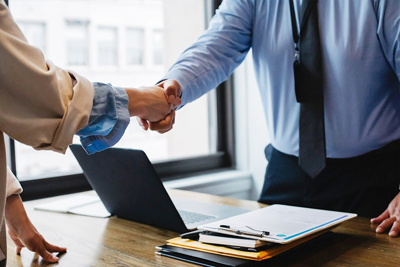Find the right small business lawyer seattle (Avoid common mistakes when hiring legal counsel for your company)