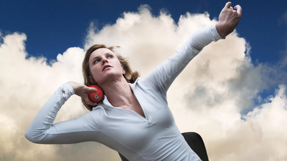 annie leibovitz sports: Need ideas from her work? See how she took unique photos of athletes!