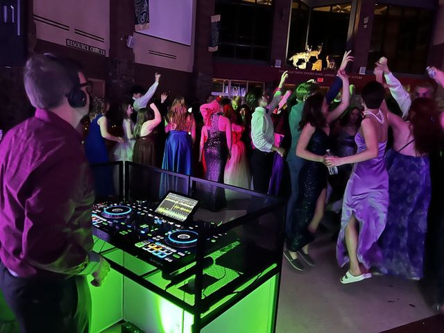 Is Peak Entertainment DJ Missoula worth it? Absolutely, for the best event entertainment in Missoula.