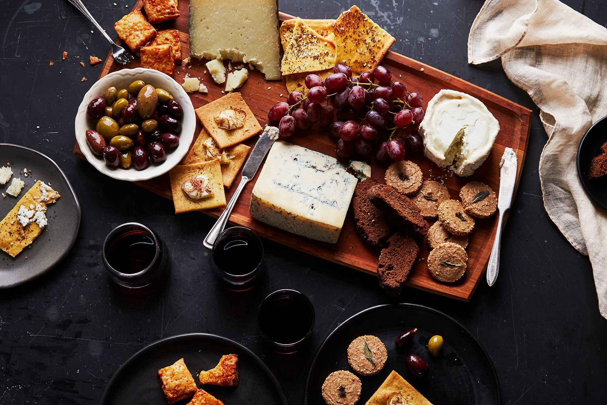Entertainment Crackers DIY Guide? (Simple Steps to Save Money)