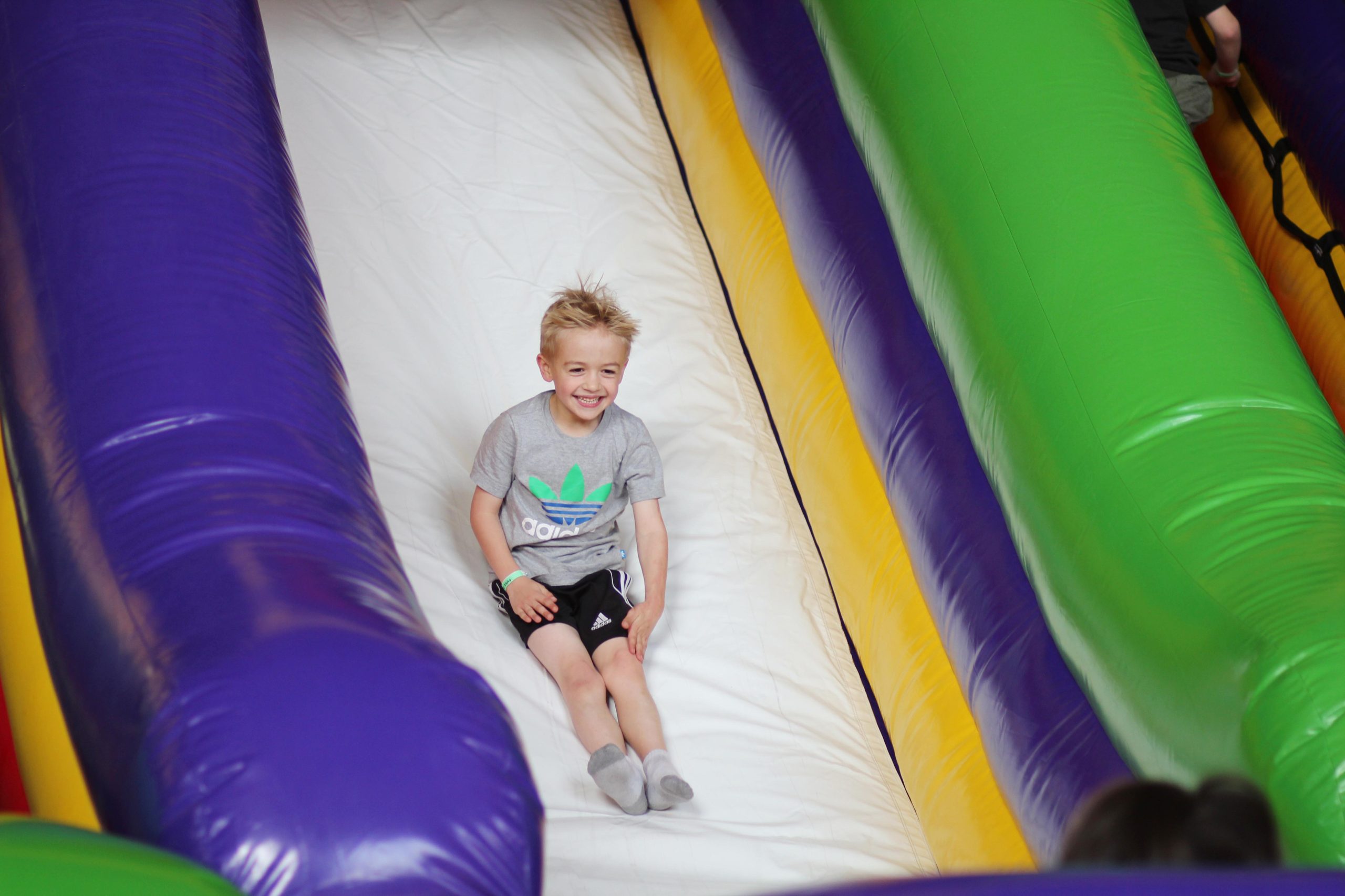 How to Book Arena Sports Magnuson Bounce House? Easy Rental Steps Explained Simply