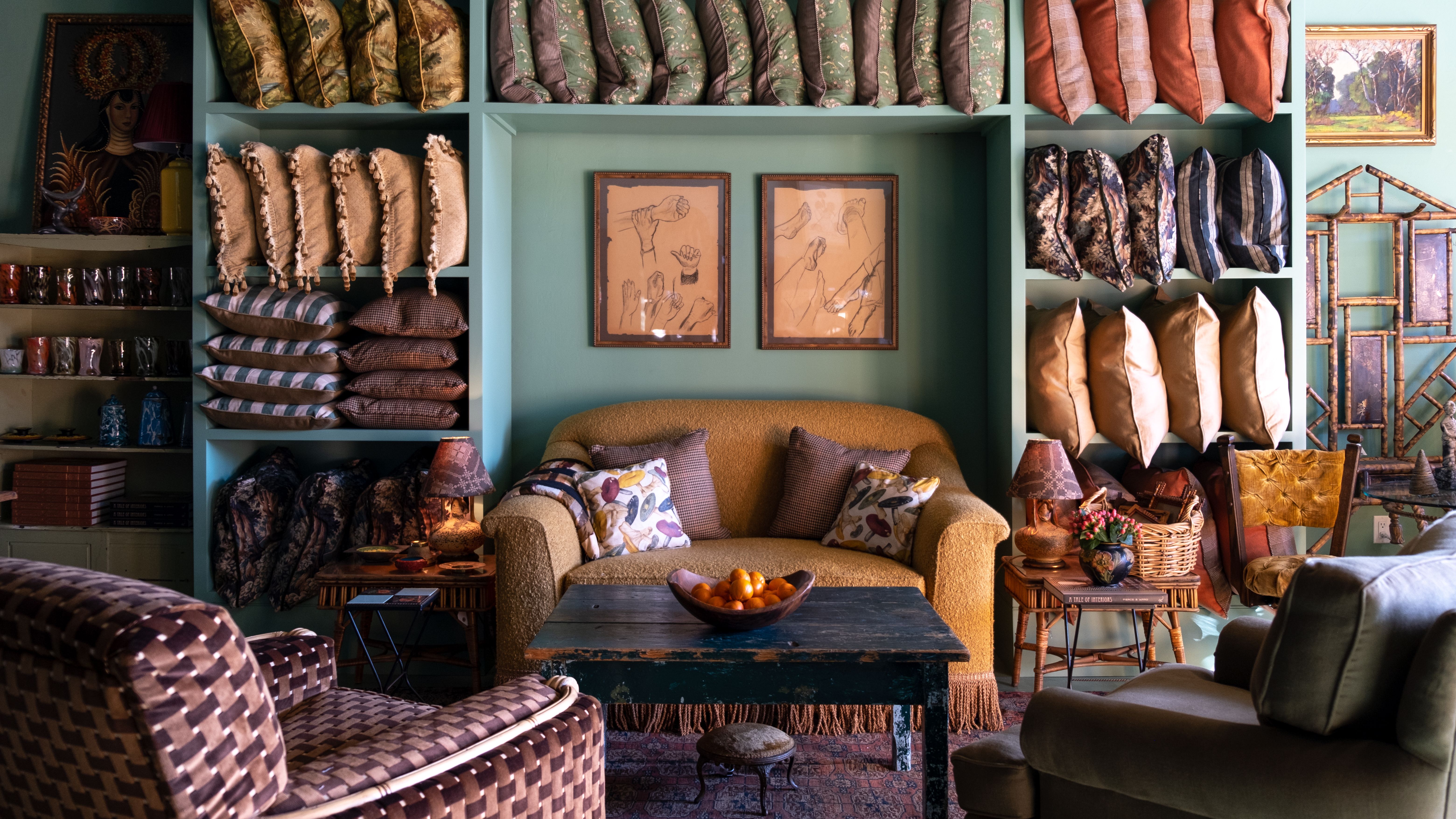 What is world menagerie? Why choose it for unique home decor?